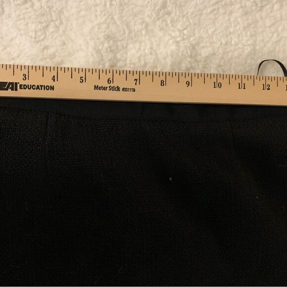 Kate Spade New York black mini skirt Sz 2 - Picture 8 of 8